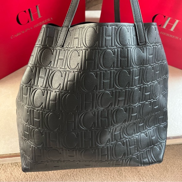 Authentic Carolina Herrera medium Handbad - Picture 7 of 14
